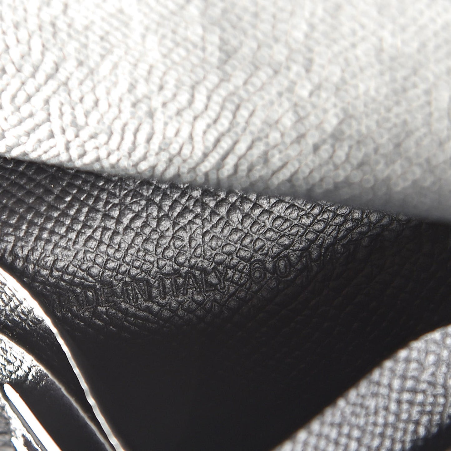 Signature Grained Calfskin BB Flap Coin Wallet Black