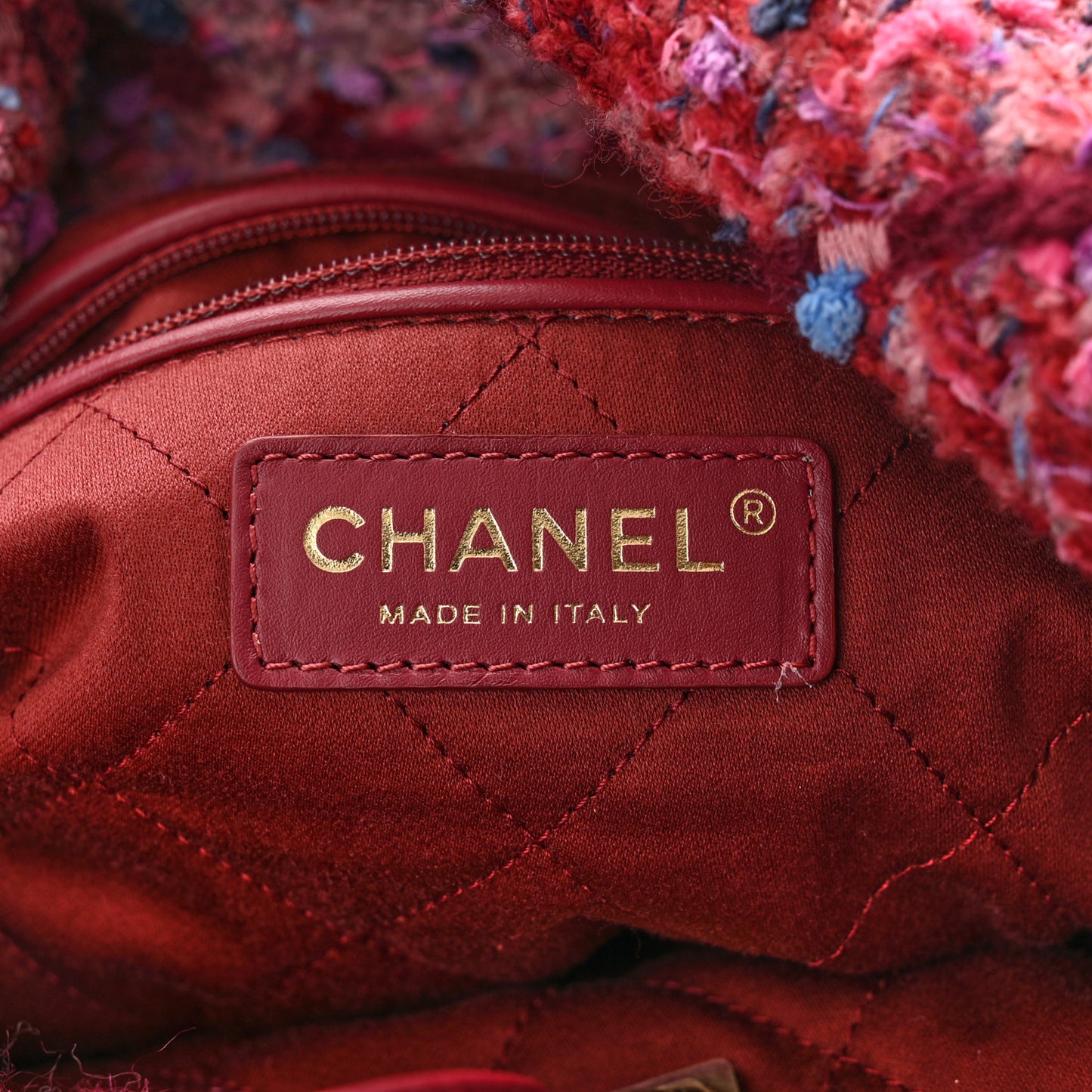 Tweed Quilted Chanel 22 Pink Burgundy
