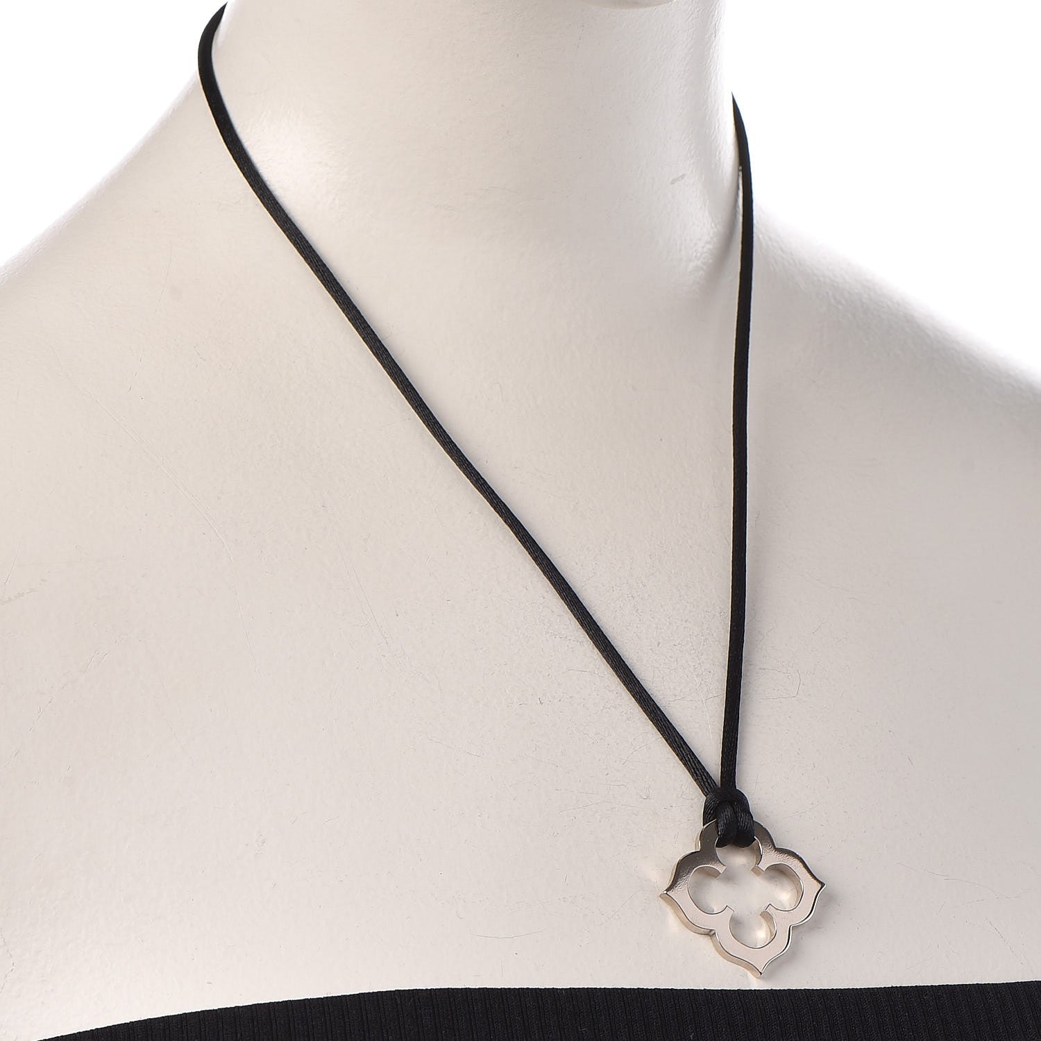 Cartier 18K White Gold Clover Necklace 2 of 6