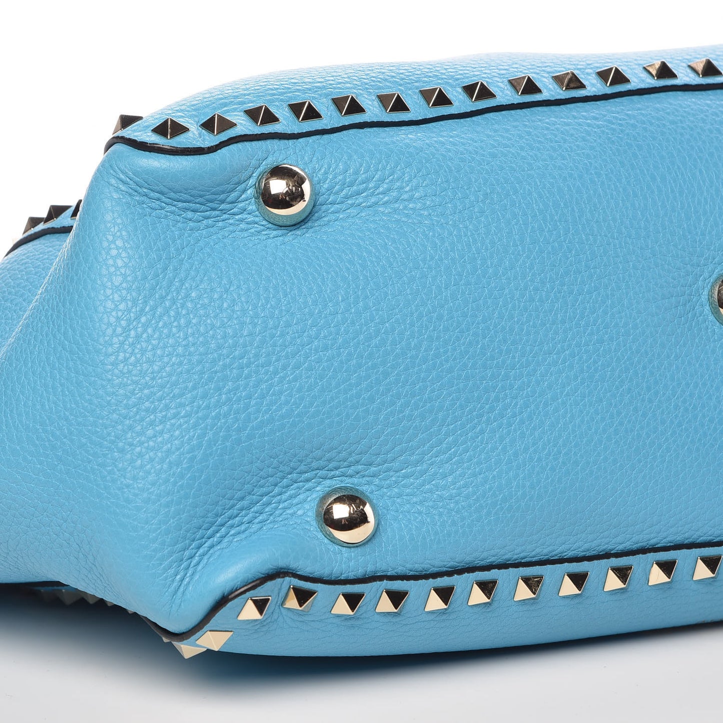 Pebbled Calfskin Medium Rockstud Tote Parrot