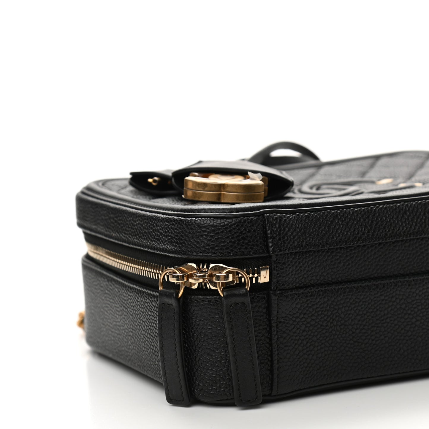 Caviar Quilted Medium CC Filigree Vanity Case Black