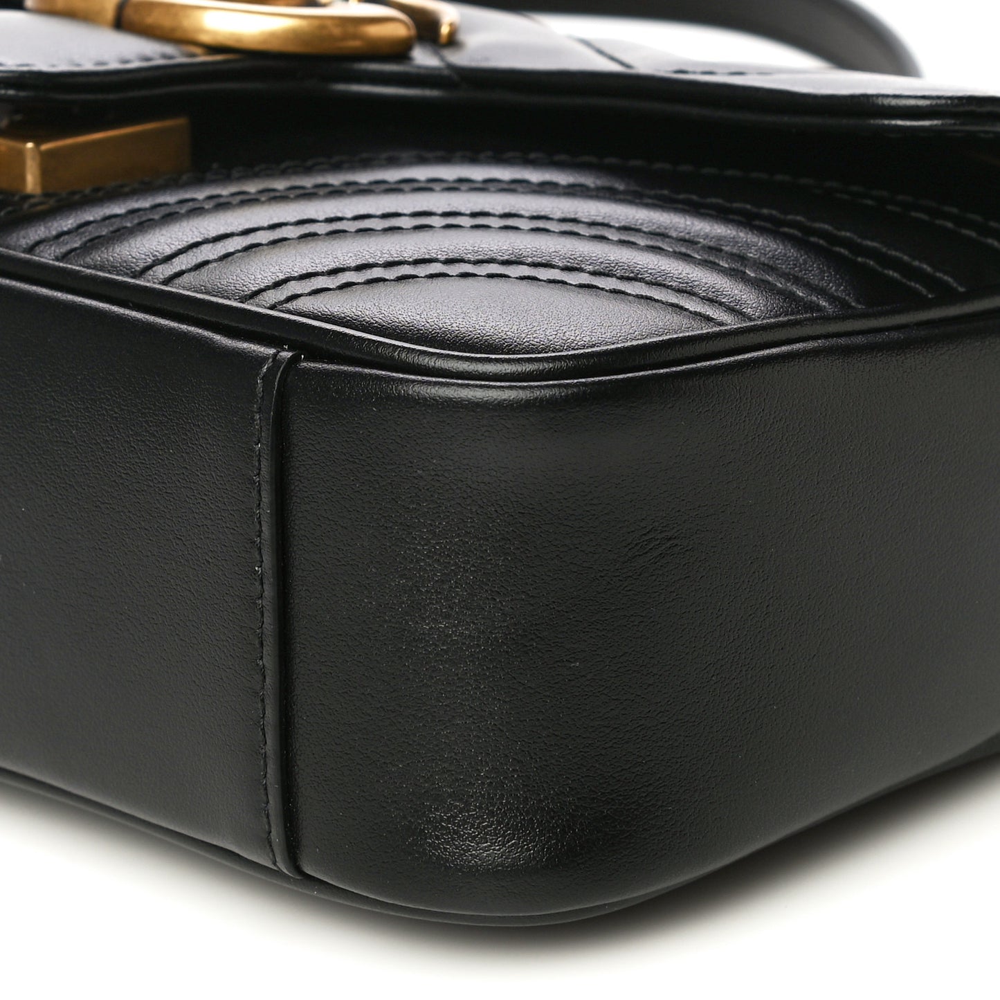 Calfskin Matelasse Mini GG Marmont Shoulder Bag Black