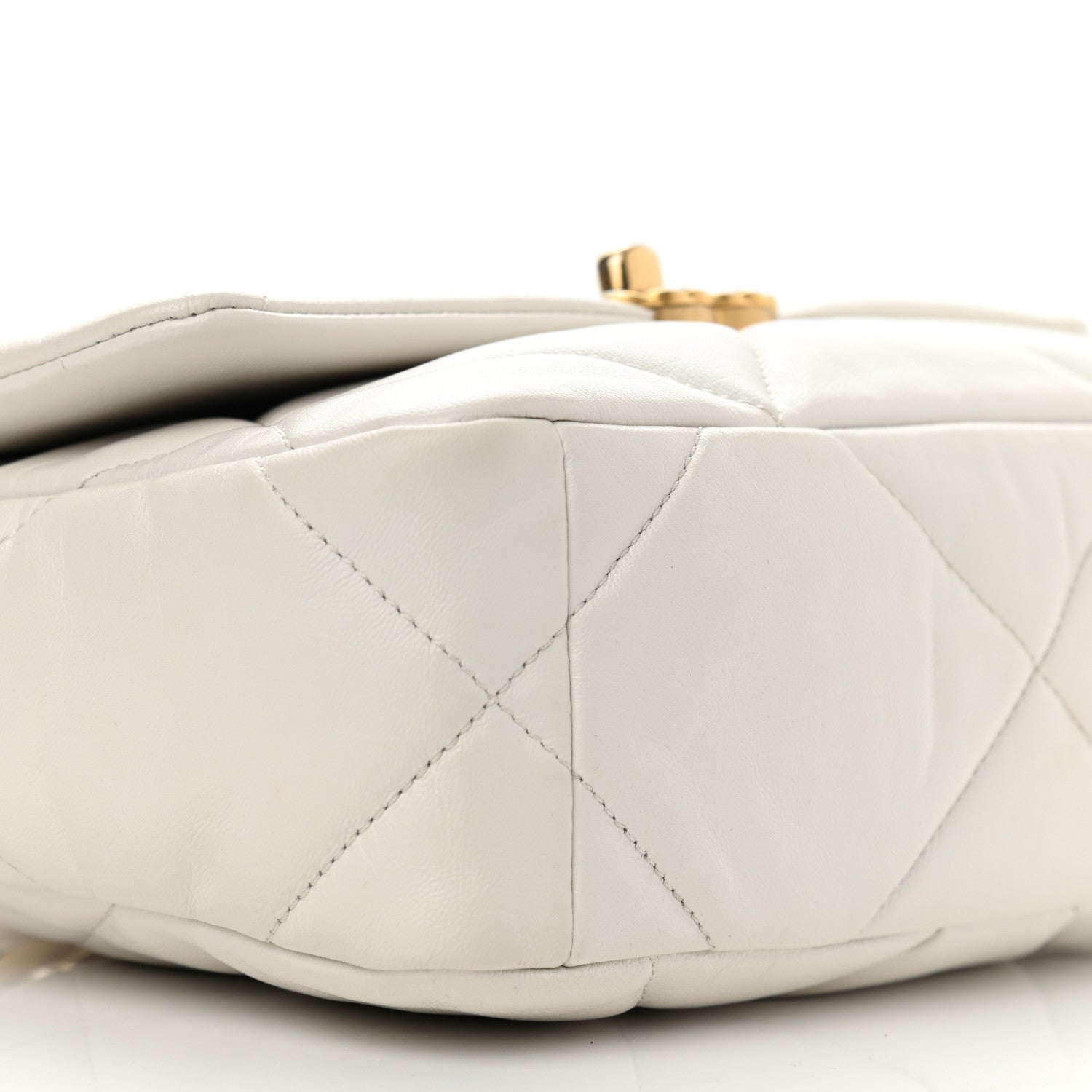Chanel Goatskin Quilted Medium Chanel 19 Flap White 9 of 11