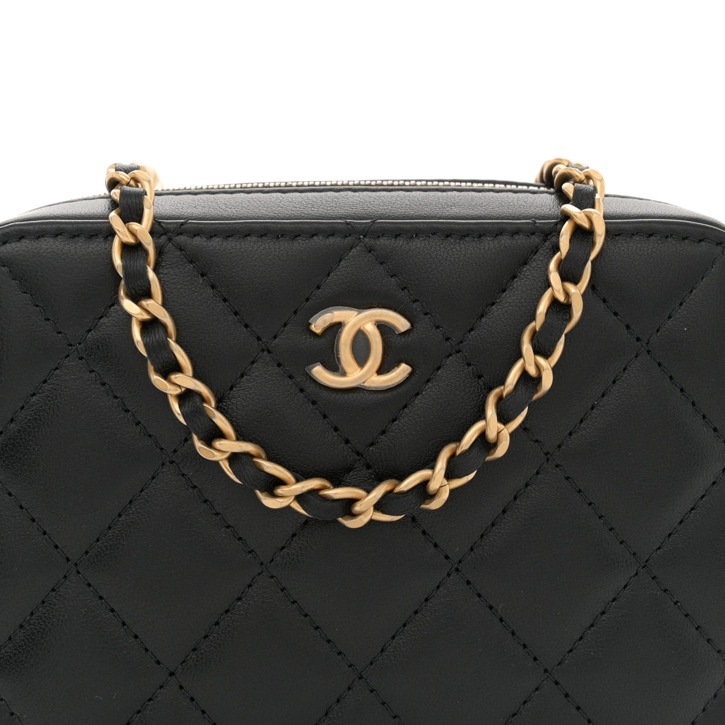 Lambskin Quilted CC Pearl Crush Camera Case Black