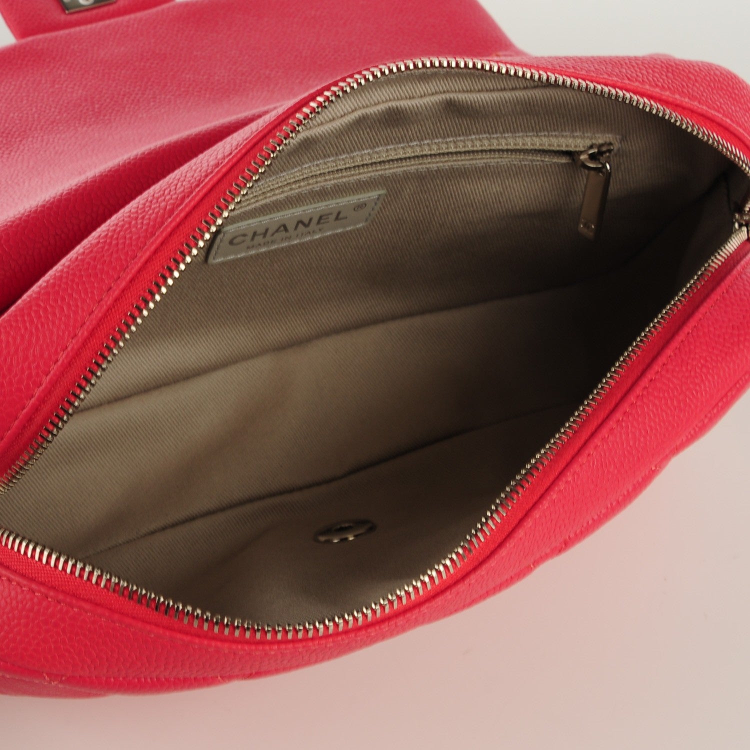 Chanel Caviar Quilted Medium Easy Flap Coral 8 of 8