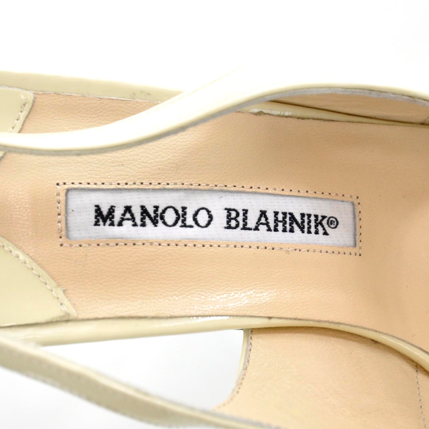 MANOLOBLAHNIKPatentSlingbackHeels41