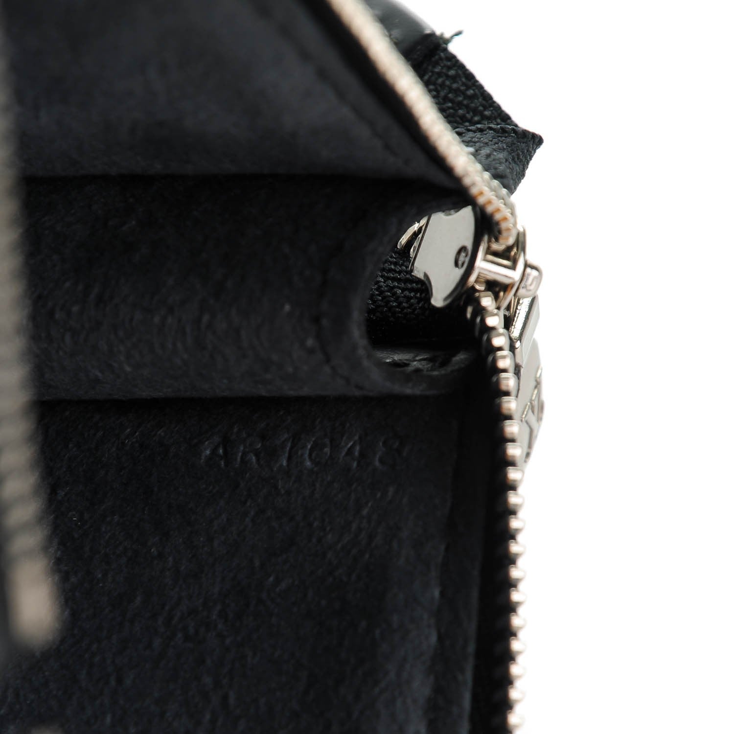 Louis Vuitton Epi Pochette 21 Black 7 of 7