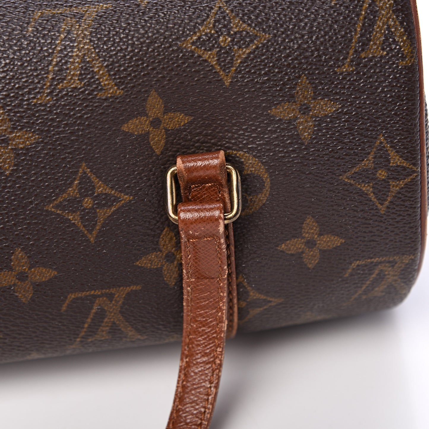 Monogram Papillon 26