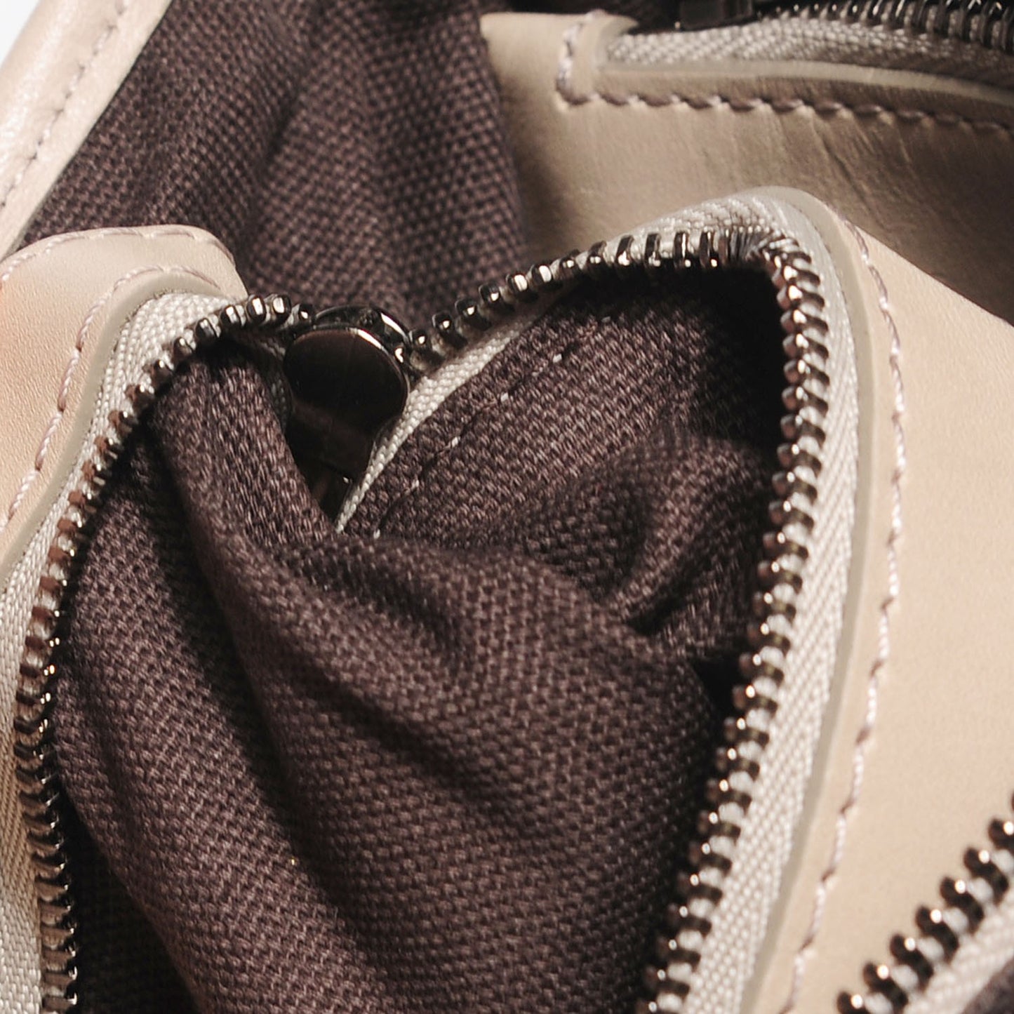 Smoked Check Small Northfield Tote Trench