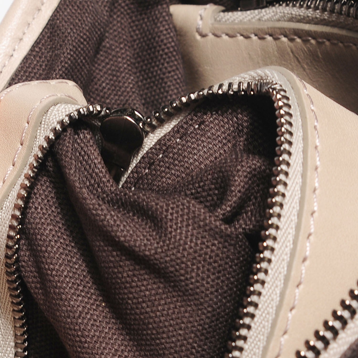 Burberry Smoked Check Small Northfield Tote Trench 8 of 13