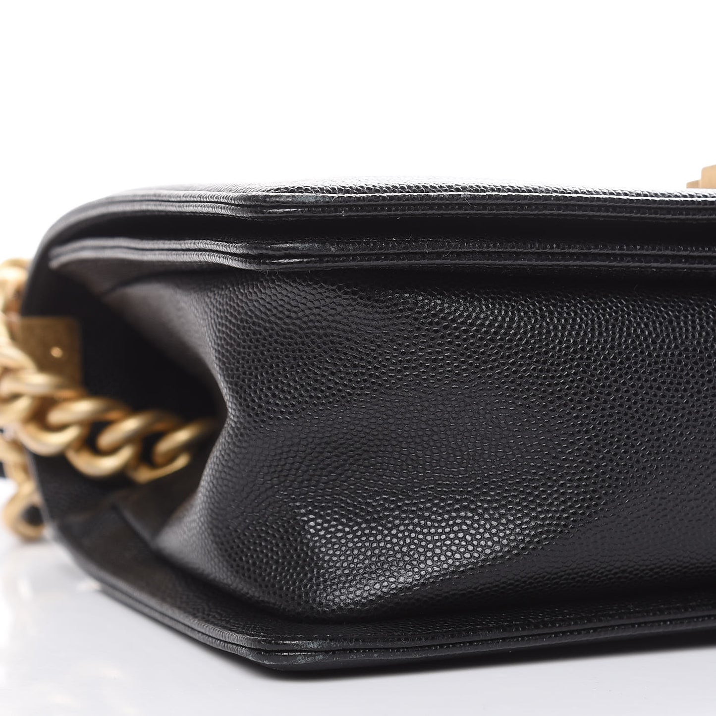 Caviar Quilted Medium Boy Flap Black
