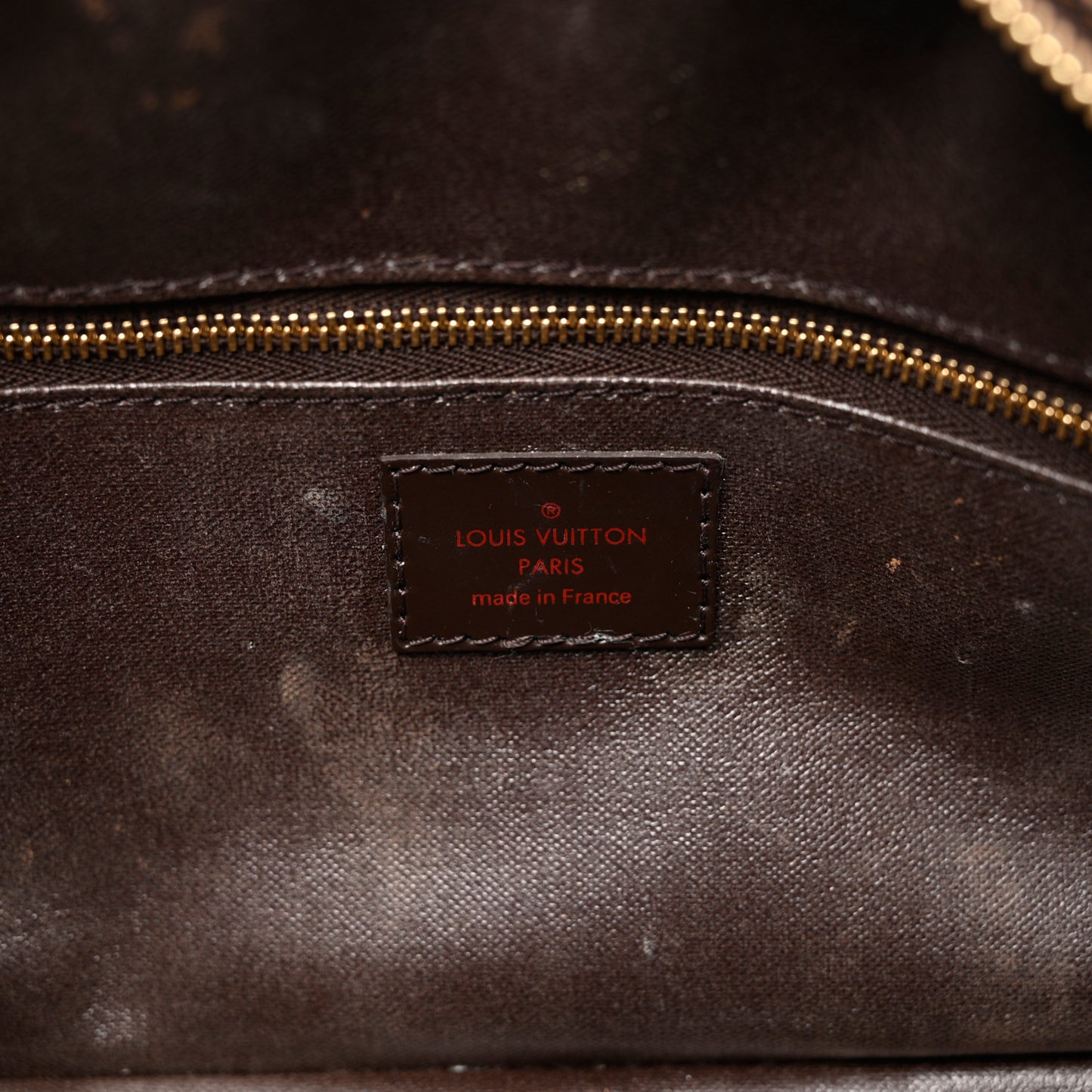 Damier Ebene Toiletry Bag 25