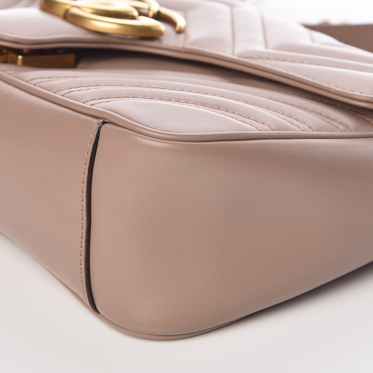Calfskin Matelasse Small GG Marmont Shoulder Bag Porcelain Rose