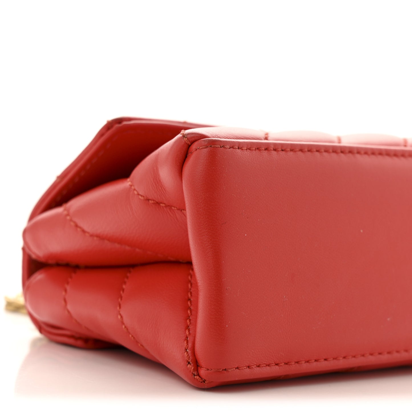 Calfskin Diagonal Quilted Jackhammer 17 Shoulder Bag Red