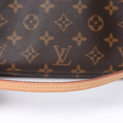Louis Vuitton Monogram Pochette Accessories NM 11 of 11