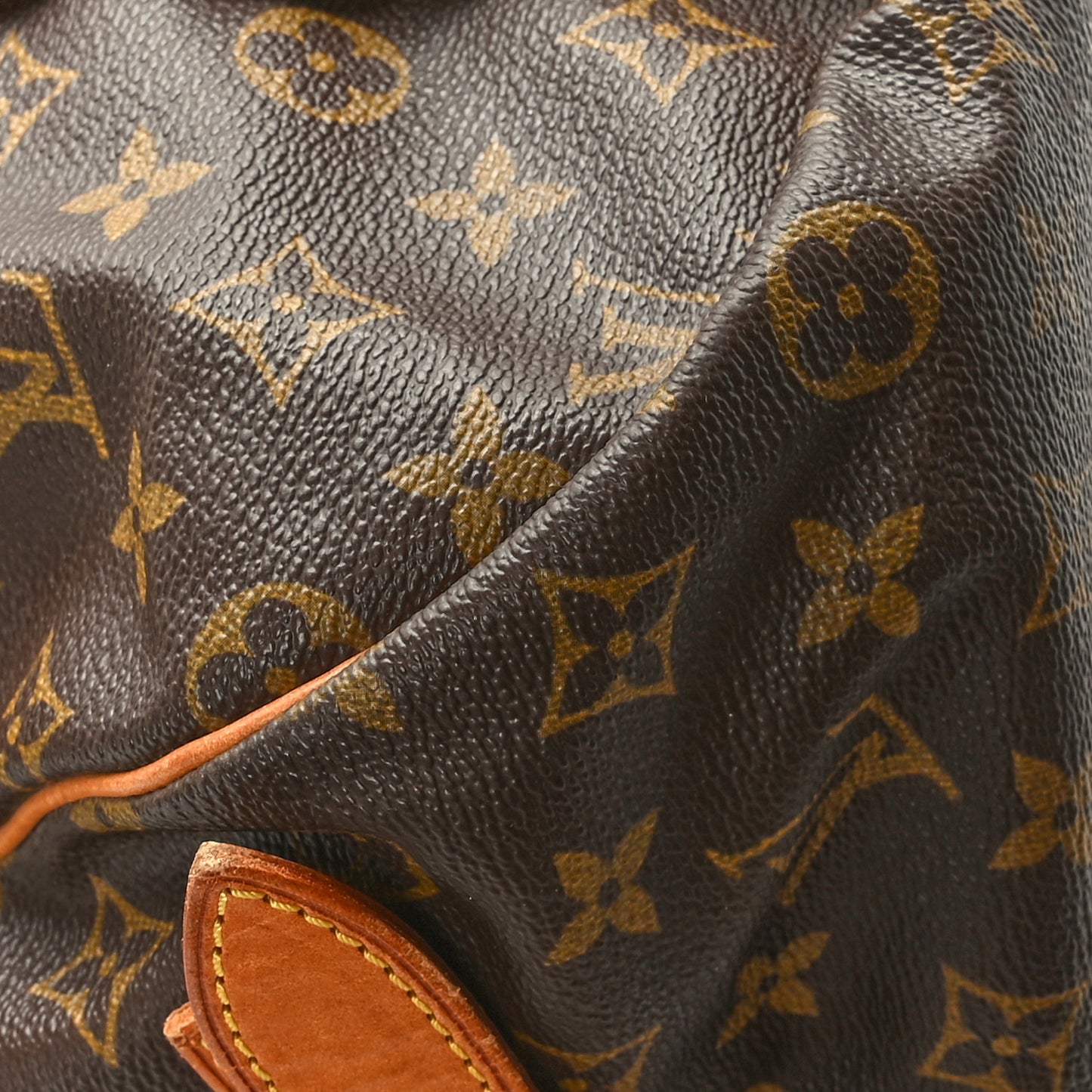 Monogram Saumur 43