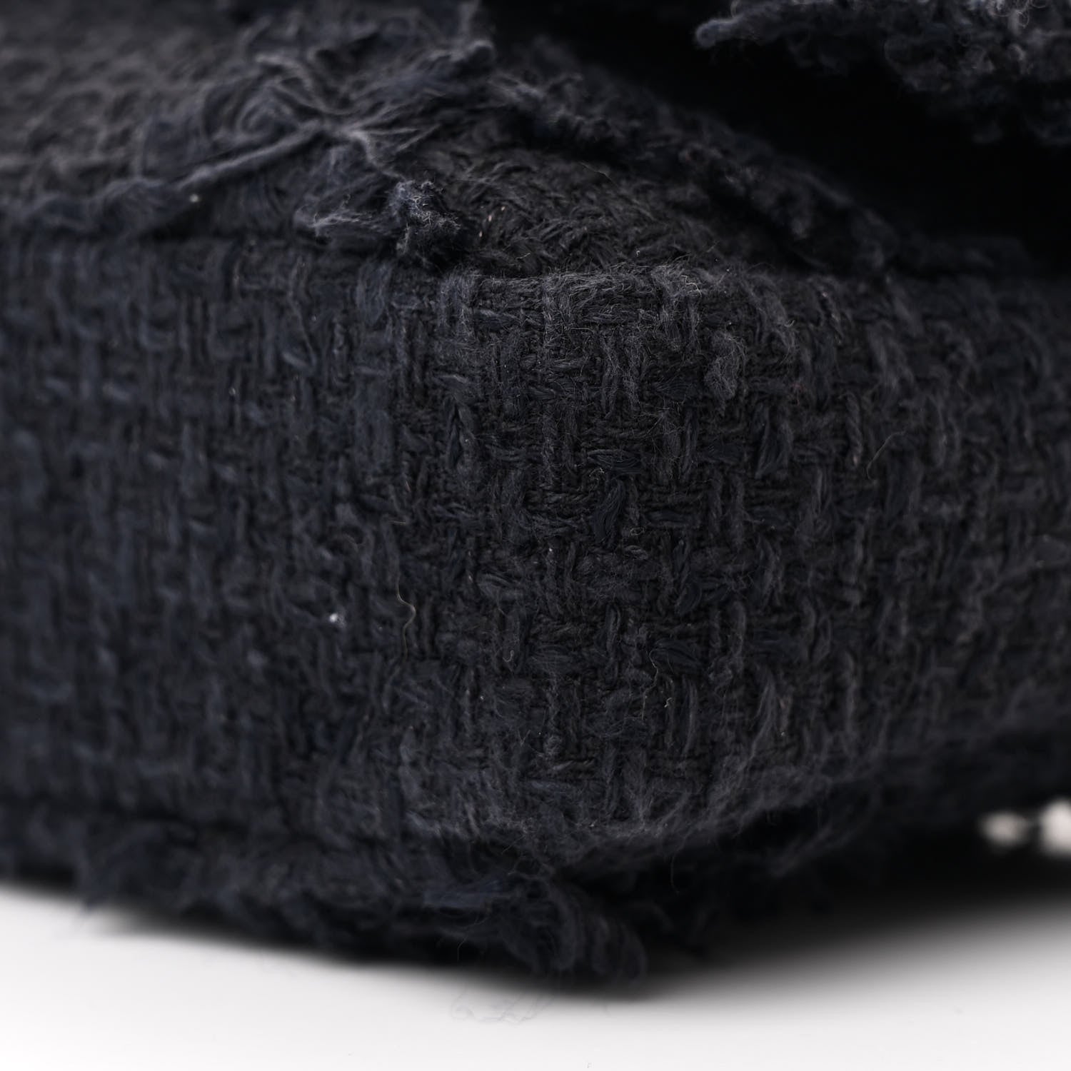 Chanel Tweed Medium Nature Single Flap Navy 10 of 10