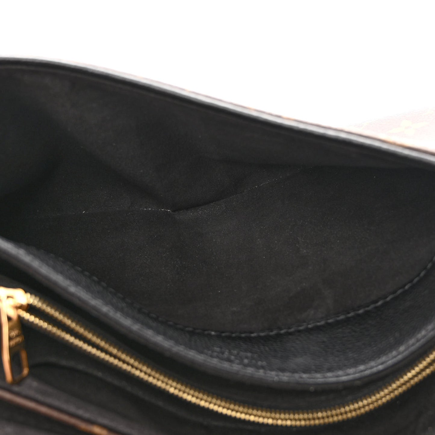 Monogram Pallas Chain Black