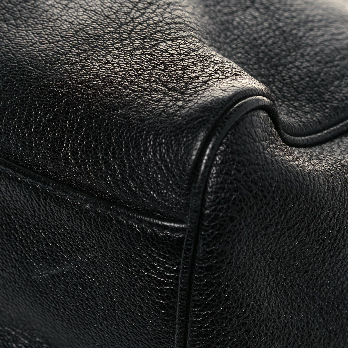 Chevre Silver Metallic Edge Hardware Velo Black