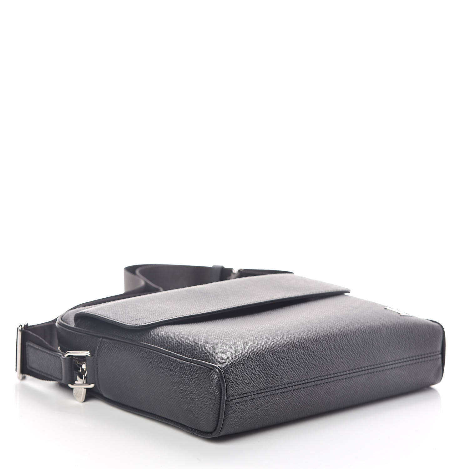 Louis Vuitton Taiga Alex Messenger PM Black 4 of 9