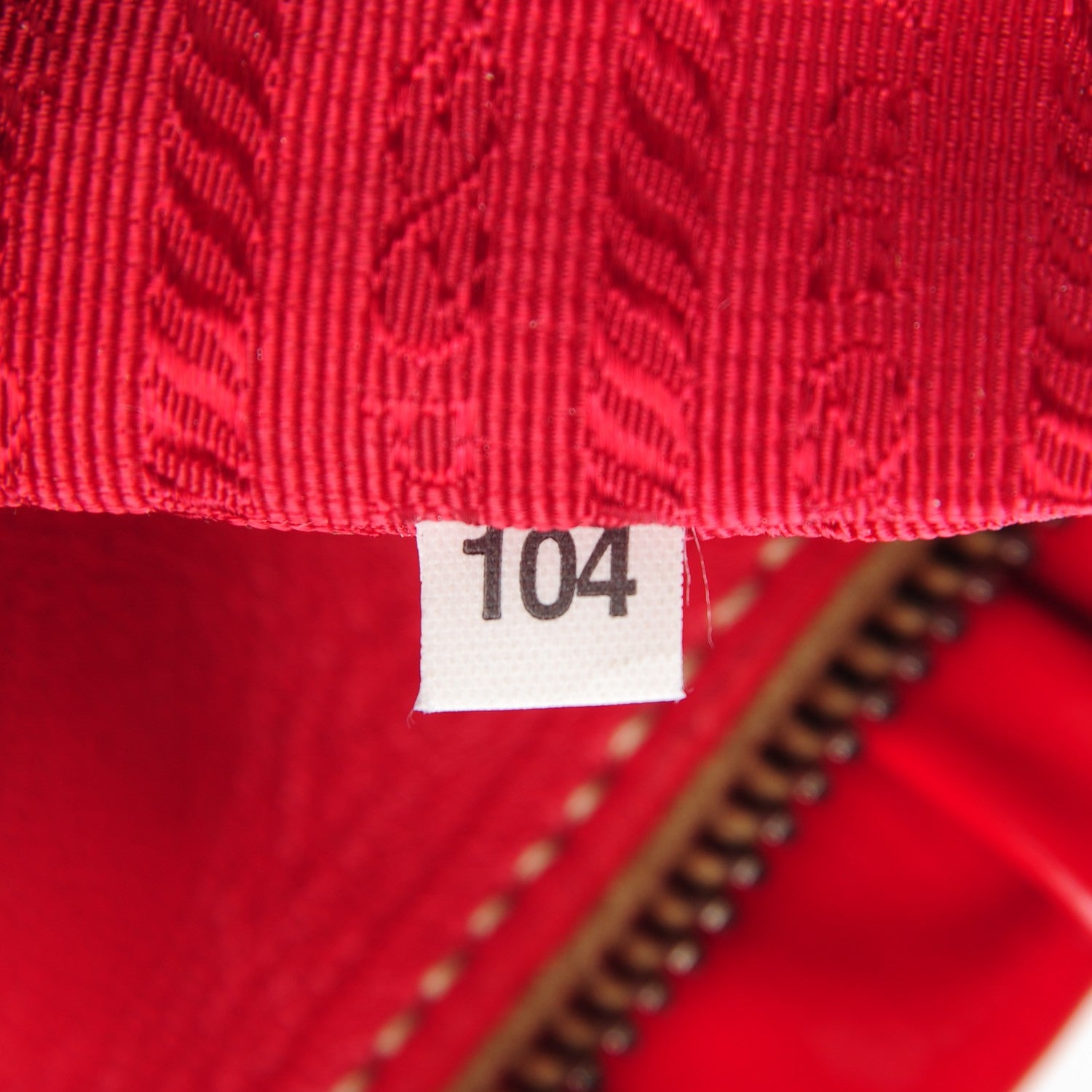 Prada Vernice Patent Dressy Gaufre Tote Rosso 8 of 9
