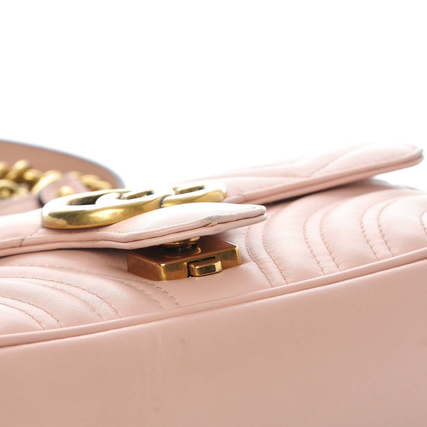Calfskin Matelasse Mini GG Marmont Shoulder Bag Perfect Pink