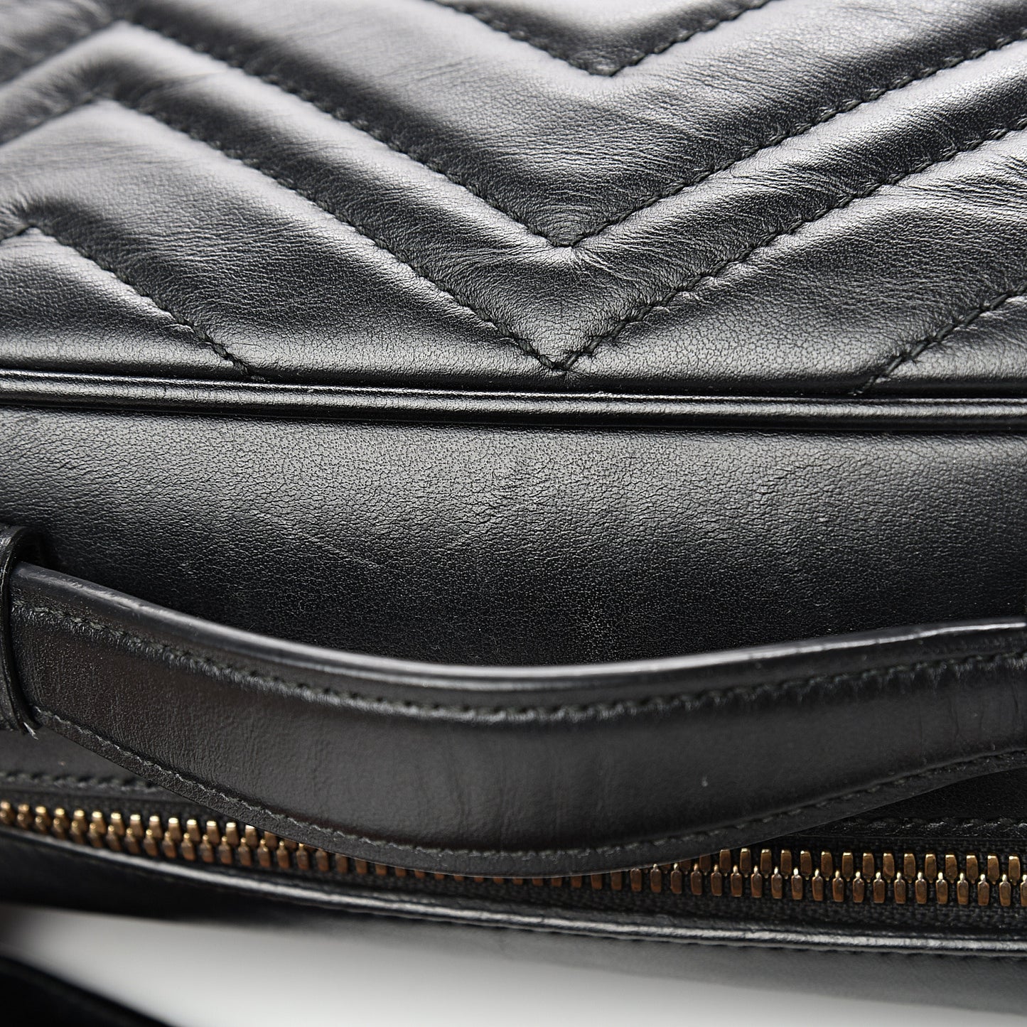 Calfskin Matelasse Sylvie Web Small GG Marmont Top Handle Shoulder Bag Black