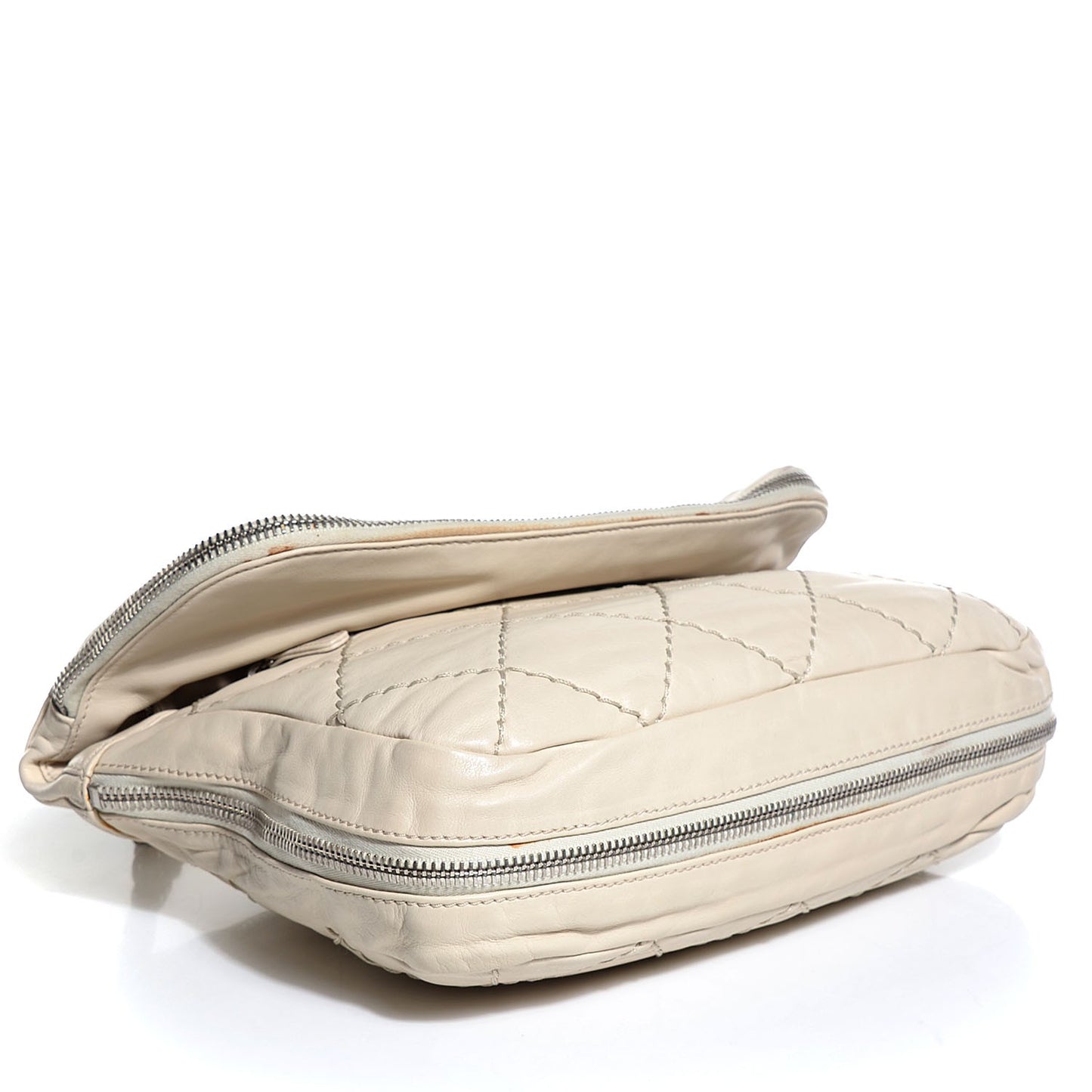 Calfskin Expandable Flap Beige Clair