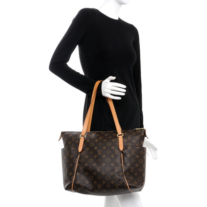 Louis Vuitton Monogram Totally MM 2 of 10