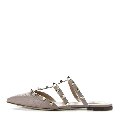 Valentino Garavani Pebbled Calfskin Rockstud Flat Cage Mules 39 Poudre 1 of 10