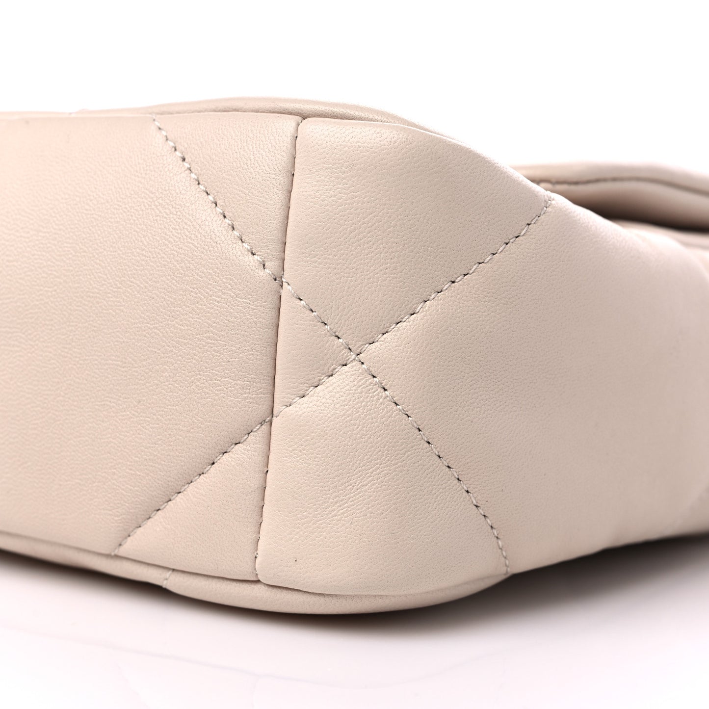 Lambskin Quilted Medium Chanel 19 Flap Light Beige