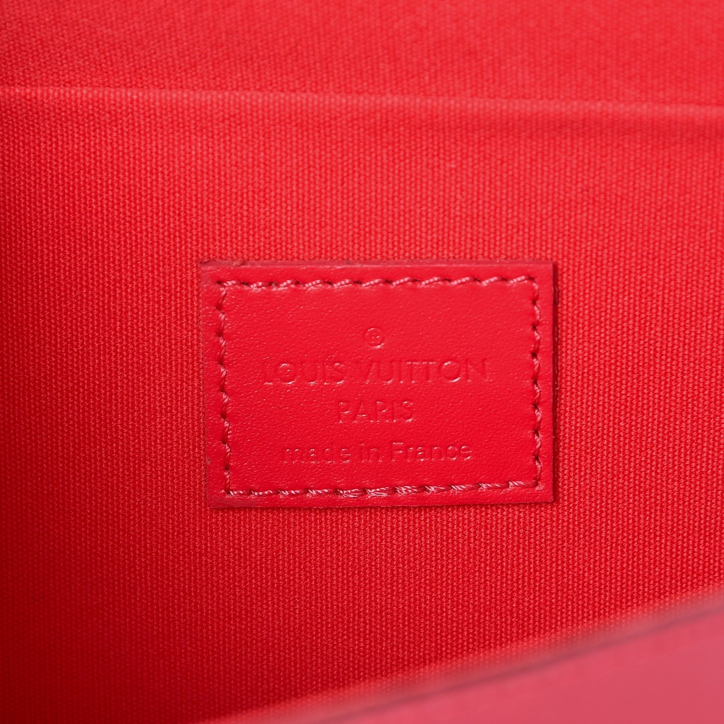 Vernis Felicie Pochette Chain Wallet Hot Pink