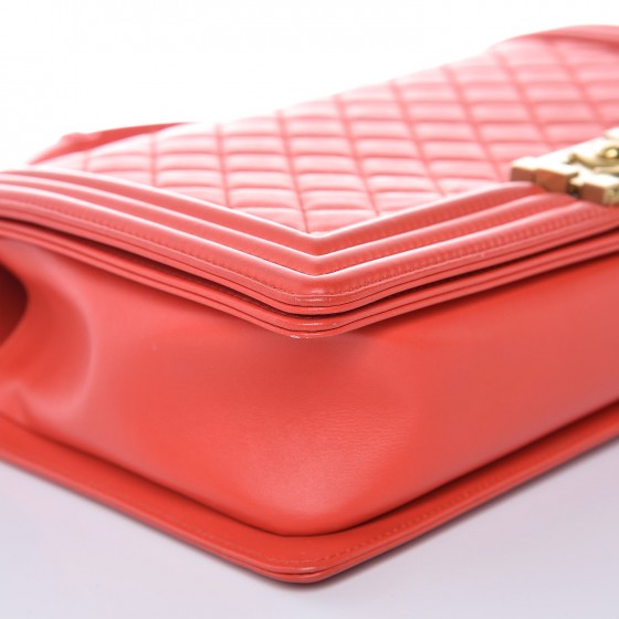 Lambskin Quilted New Medium Boy Flap Red