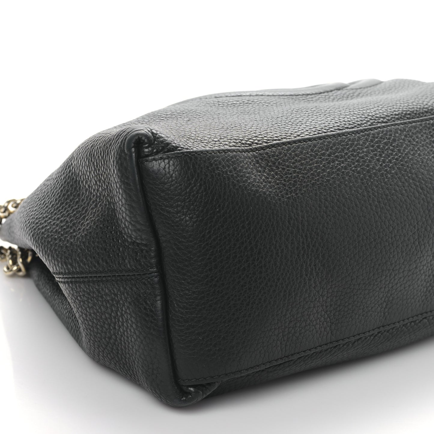 Pebbled Calfskin Medium Soho Chain Shoulder Bag Black
