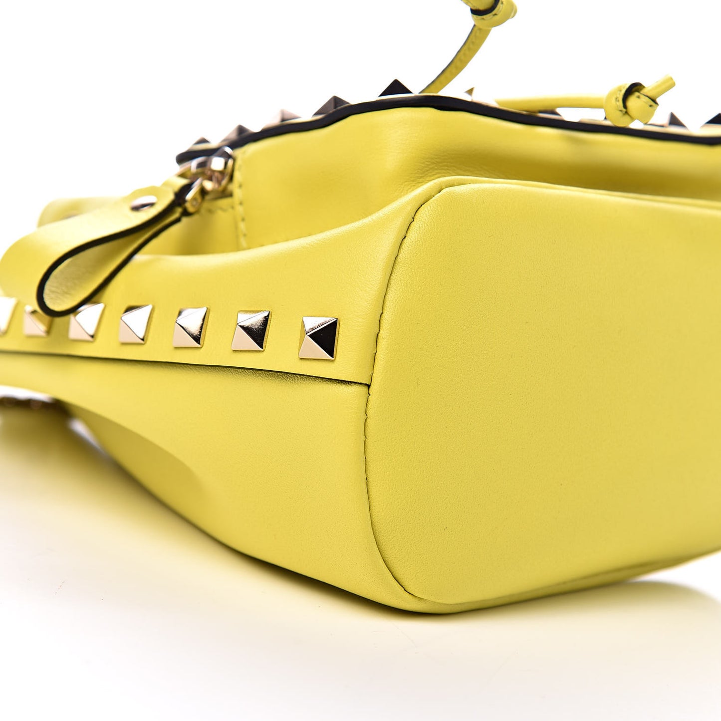 Vitello Rockstud Bucket Bag Acid Yellow