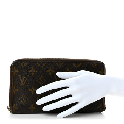 Louis Vuitton Monogram Zippy Organizer Wallet 2 of 9