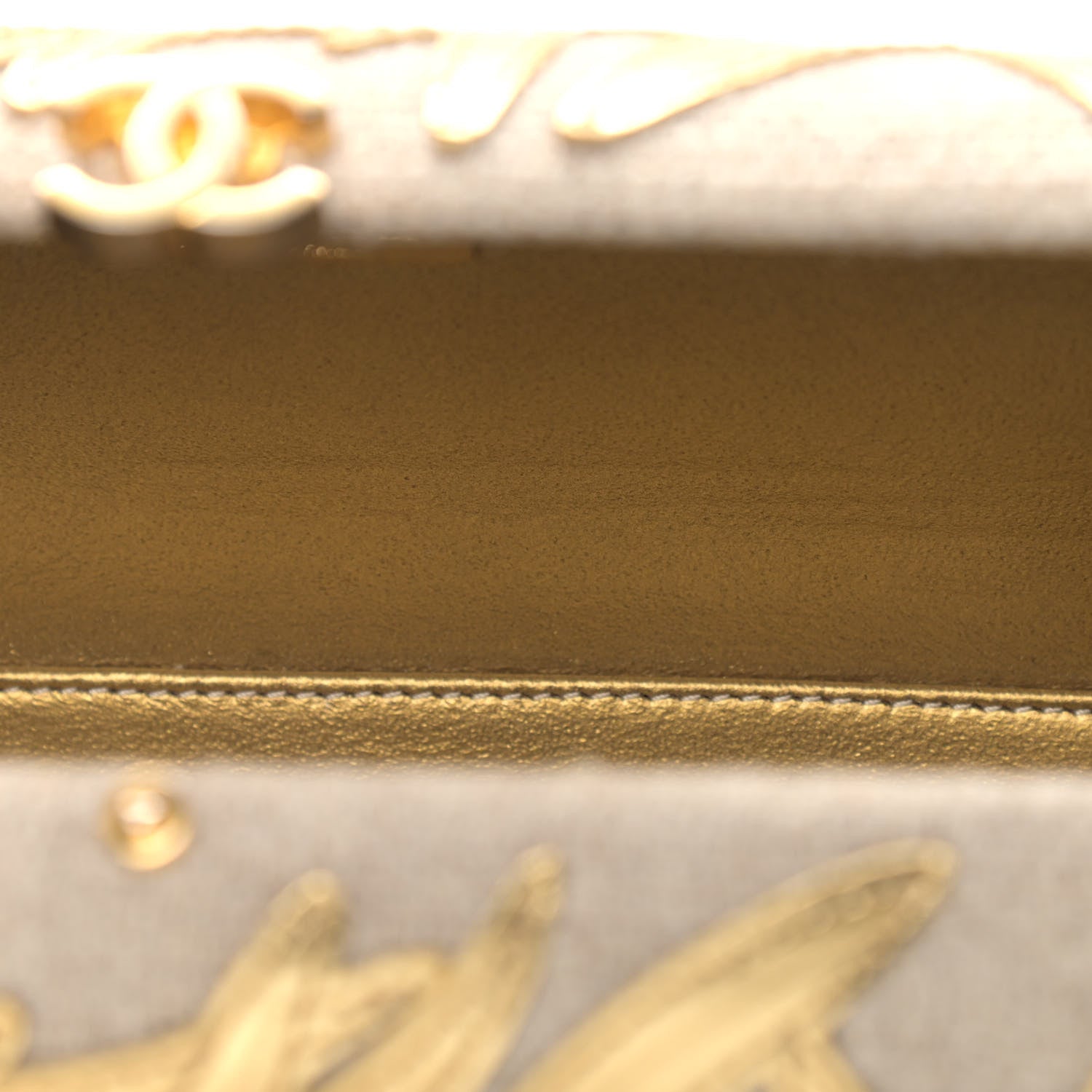 Chanel Pleated Toile Embroidered Lambskin Evening In Greece Clutch Gold 9 of 9