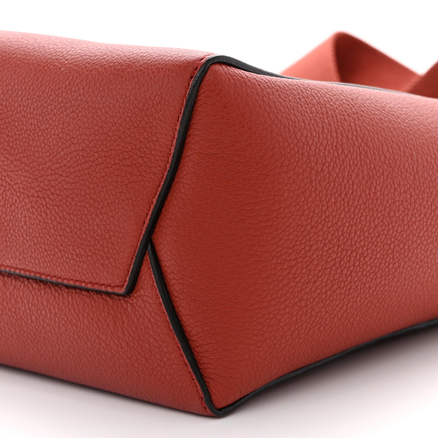 Soft Grained Calfskin Small Sangle Bucket Bag Dark Claycourt