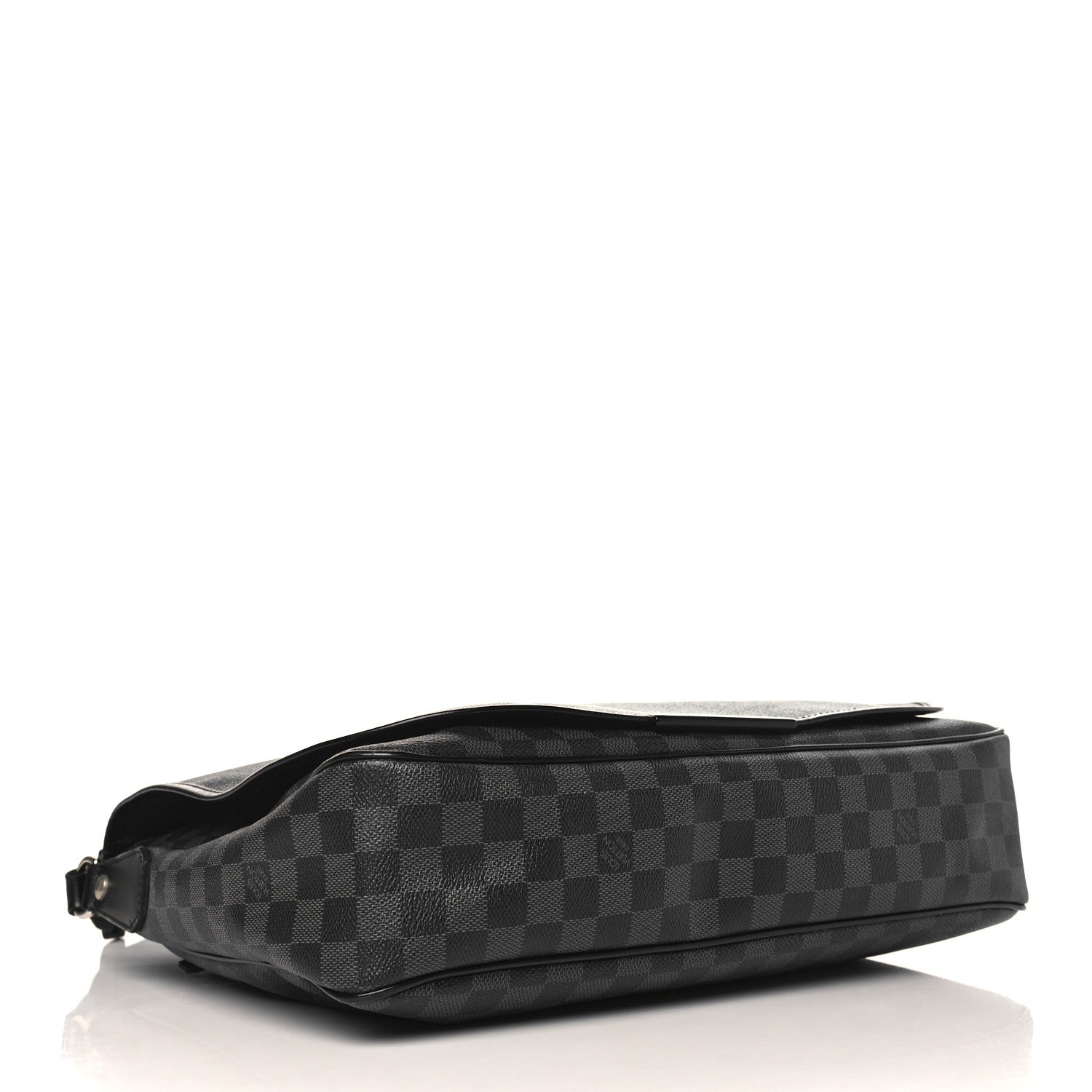 Louis Vuitton Damier Graphite Daniel GM 4 of 8