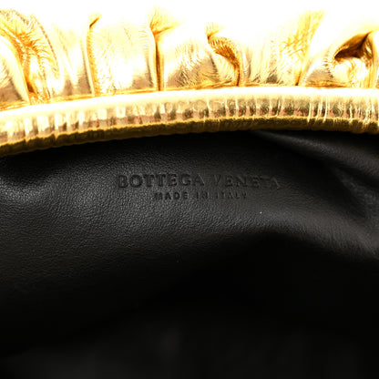 Bottega Veneta Metallic Bark Calfskin Embossed The Pouch Oversized Clutch Oro 6 of 8