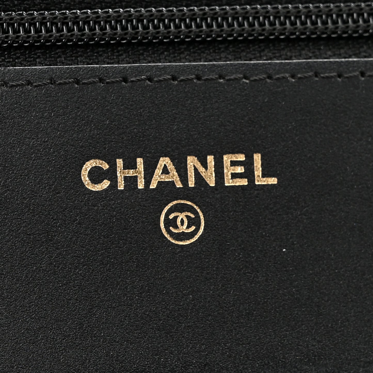 Caviar Chevron Quilted Boy Wallet On Chain WOC Black