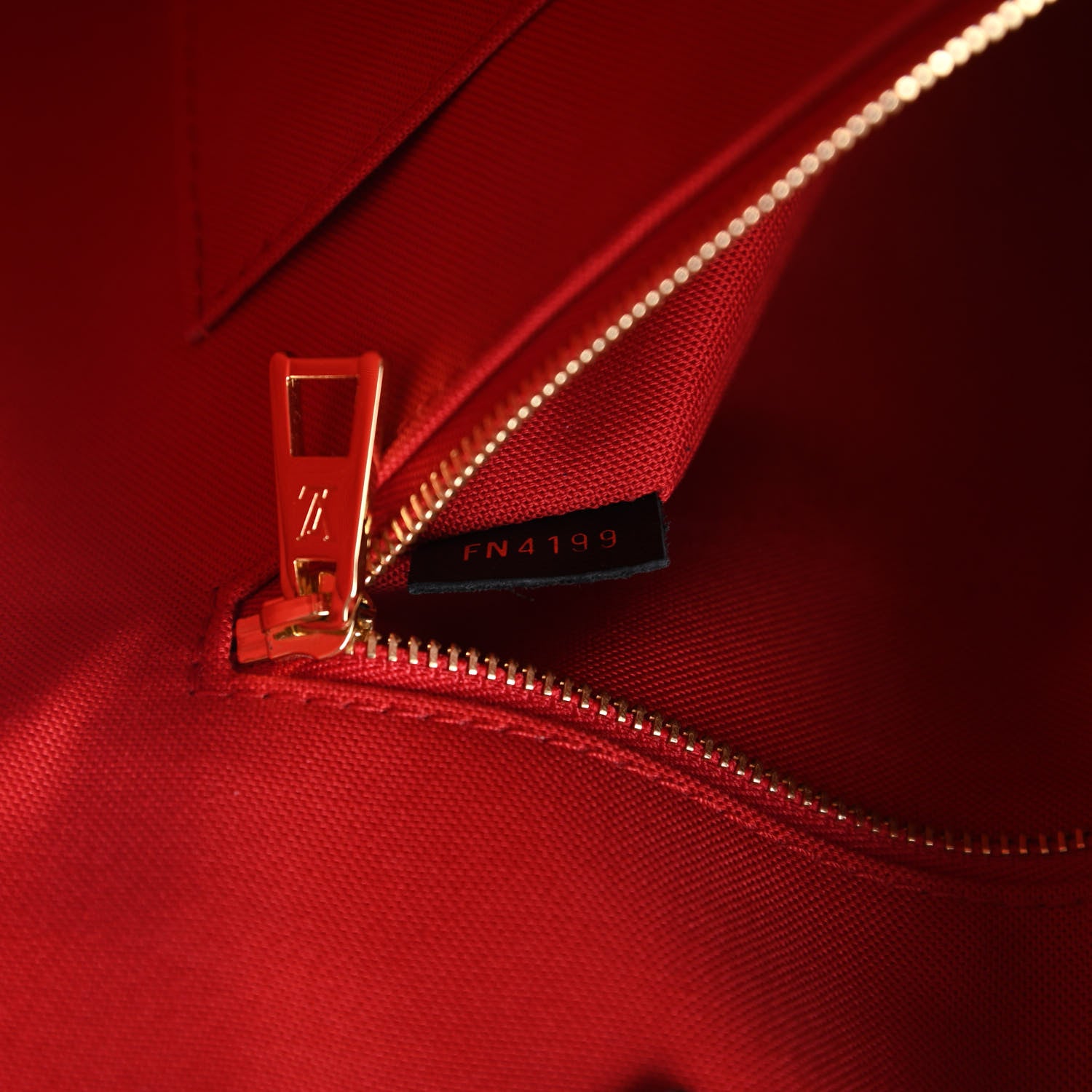 Louis Vuitton Reverse Monogram Giant Onthego GM 7 of 11