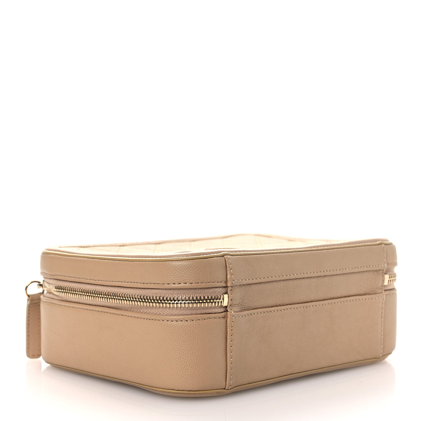 Caviar Quilted Medium CC Filigree Vanity Case Beige Beige