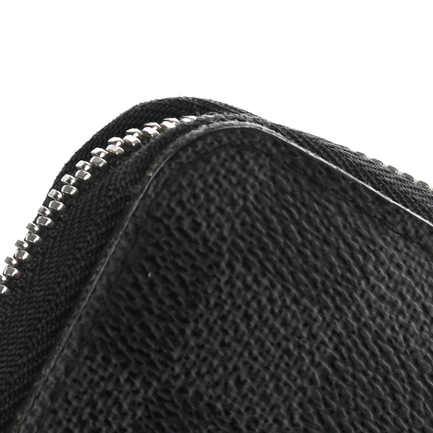 Damier Graphite Zippy Organizer Wallet