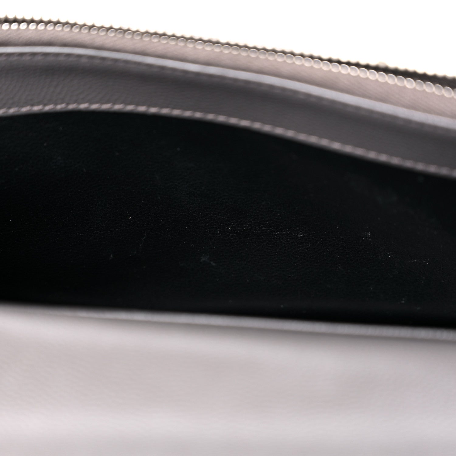 Saint Laurent Grain De Poudre Matelasse Chevron Monogram Envelope Chain Wallet Gray 9 of 13