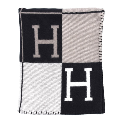 Hermes Wool Cashmere Avalon III Blanket Ecru Black 1 of 4
