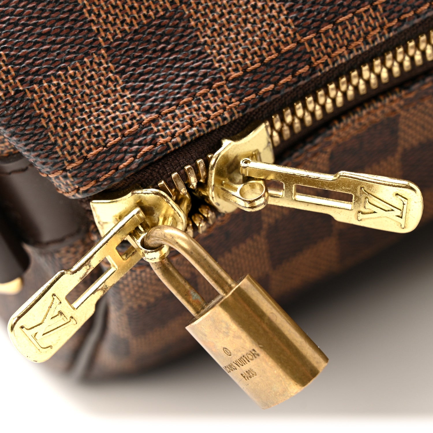 Louis Vuitton Damier Ebene Keepall Bandouliere 45 29 of 29