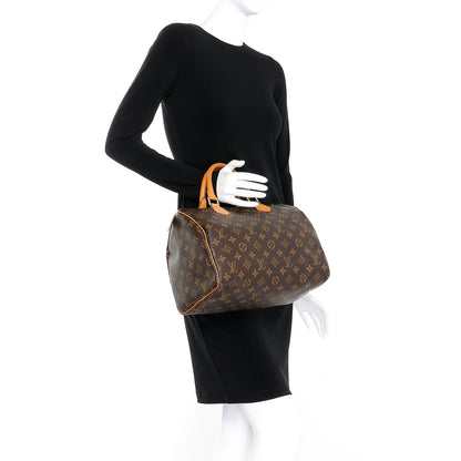Louis Vuitton Monogram Speedy 30 2 of 11