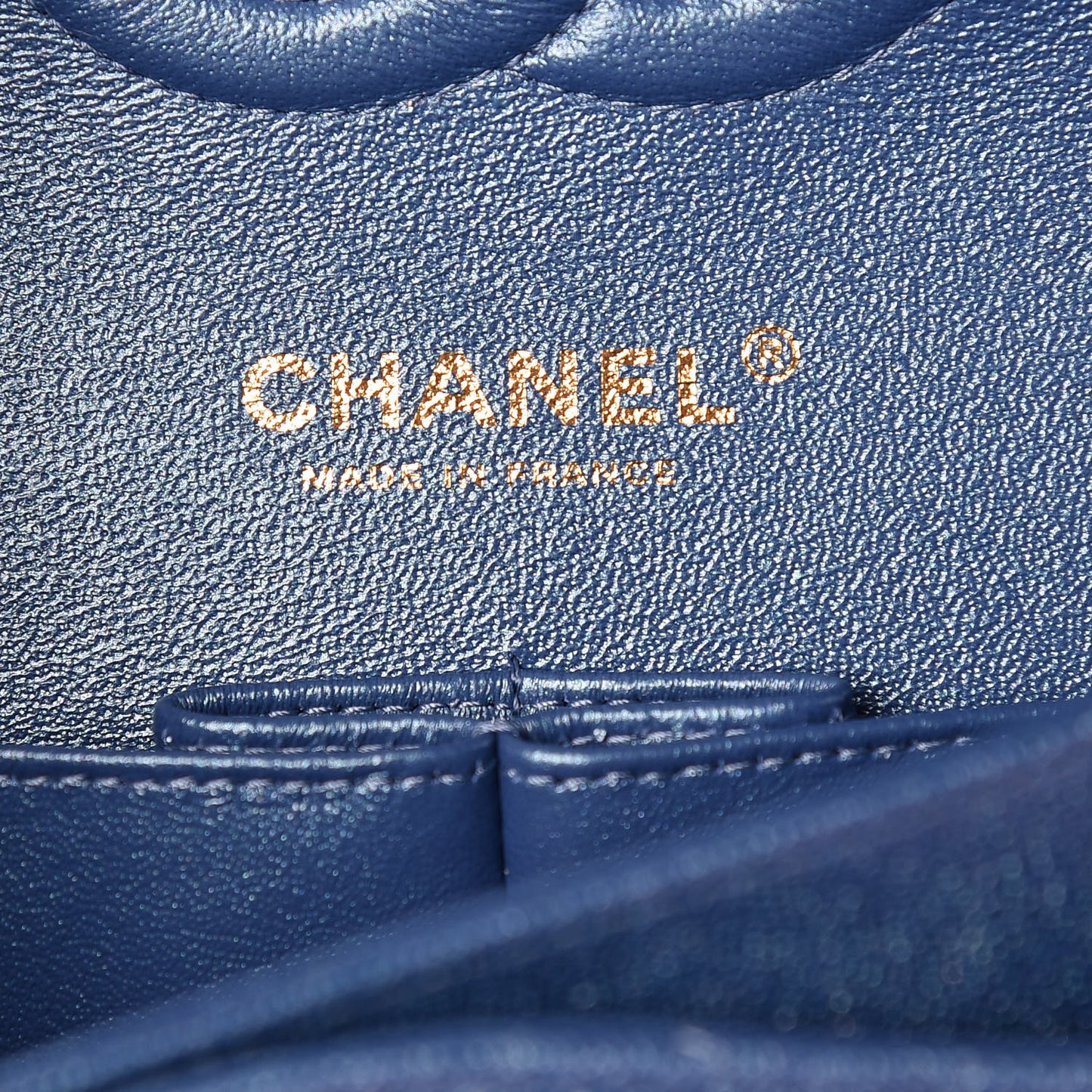 Iridescent Caviar Quilted Medium Double Flap Dark Blue