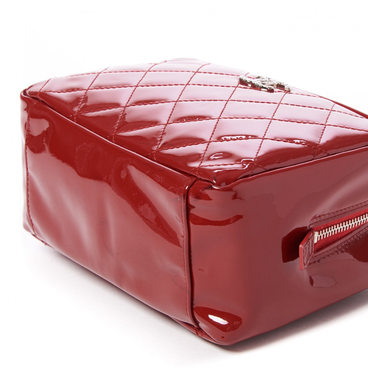 Chanel Patent Quilted Brilliant Cosmetic Case Red 5 of 8